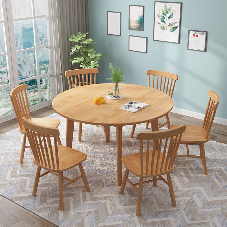 Round Wood Color Dining Table Rubberwood Solid Wood Table Modern with 4 Legs Pedestal