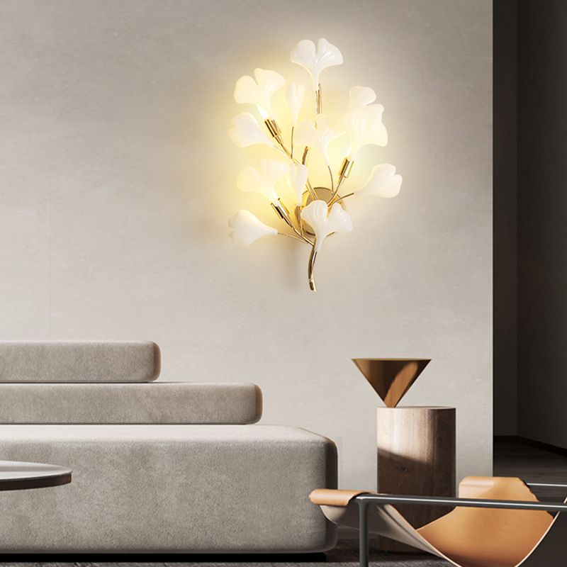 2 / 3 - Light Ginkgo Leaf Shape Wall Light Iron and Plastic Wall Sconce in Gold and White