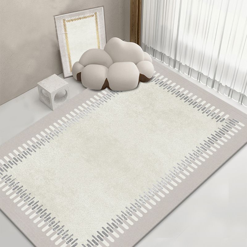 Grey Modern Area Carpet Geometric Pattern Polyester Area Rug Stain Resistant Area Rug for Home Decor