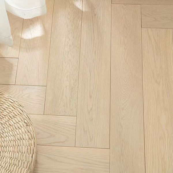 Contemporary Laminate Flooring Solid Wood Laminate Flooring with Light and Dark Color