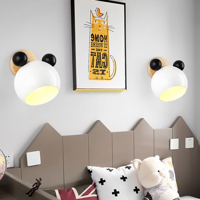 Nordic Style Globe Wall Light Wood & Metal 1 Bulb Wall Sconce for Restaurant Hallway