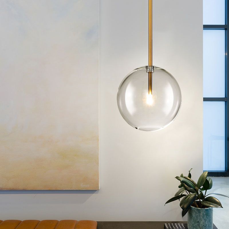 Luminaire suspendu en verre globe
