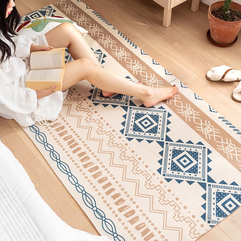 Southwestern Bedroom Rug Multi Color Tribal Pattern Area Rug Cotton Blend Machine Washable Stain-Resistant Carpet