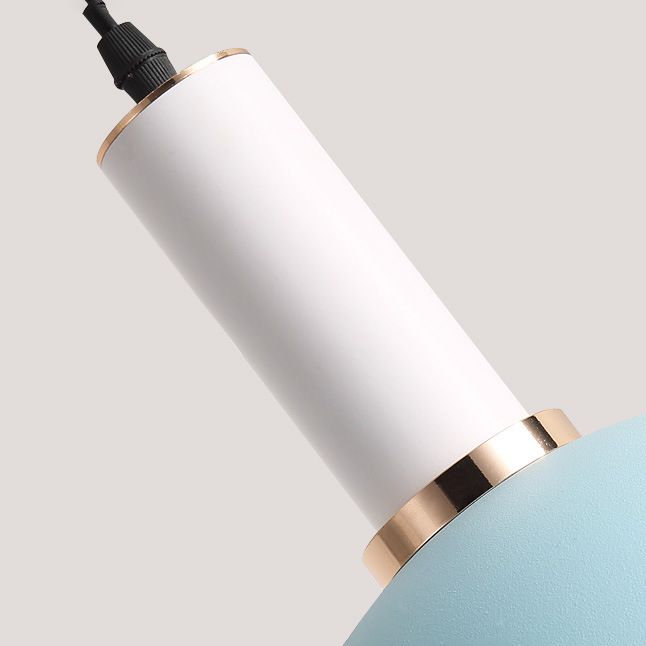 Pendant de style nordique Macaron Light Metal 1 lumière suspendue Lumière pour le chevet