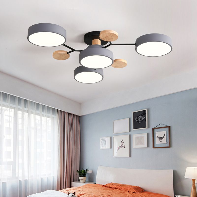Lámpara empotrada de metal con forma de rama de árbol LED nórdica cerca de la luz de techo para dormitorio