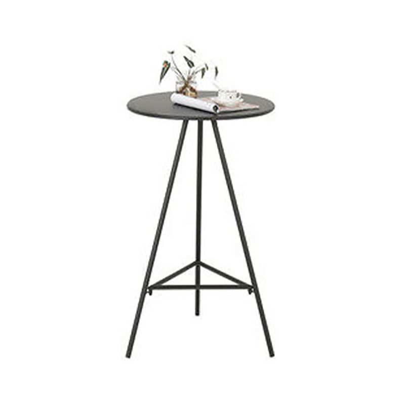 Tableau de bar en fer de style industriel 23.62 "Table intérieure ronde avec 3 jambes