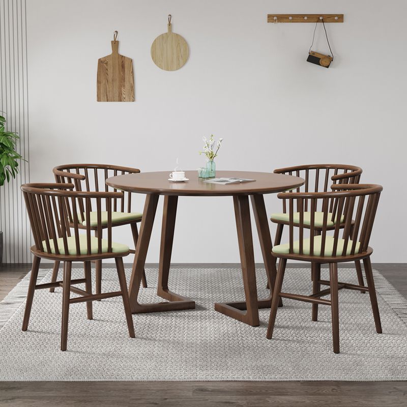 Modern Round Dining Table Rubberwood Solid Wood Dining Table with Sled Base