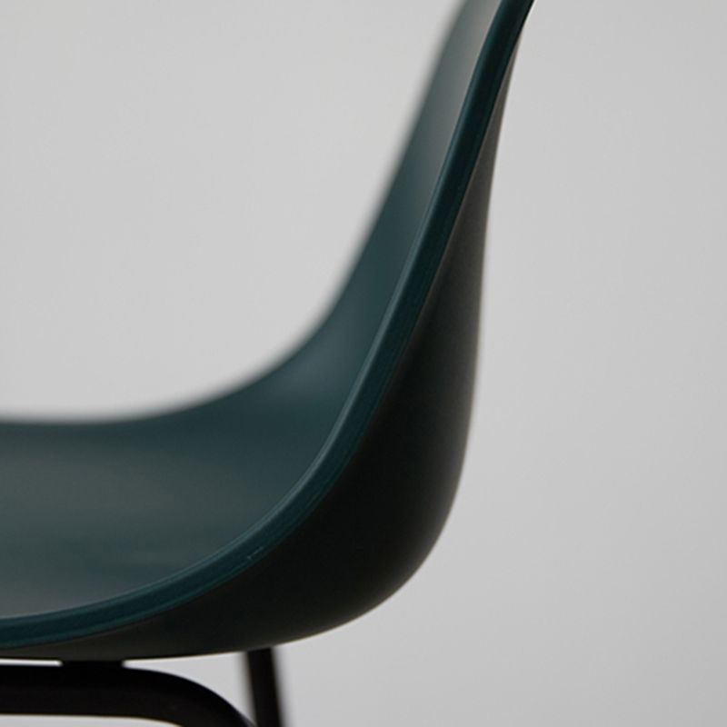 Scandinavian Reception Low Back Stool Matte Finish Plastic Barstool