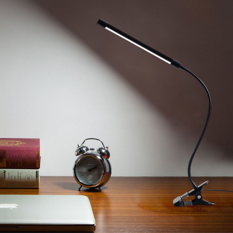 Schwarz Flexible Schwanenhals Klemmung-On-Schreibtisch Lampe moderne LED-Aluminium-Leuchtdichte für Schlafsaalraum