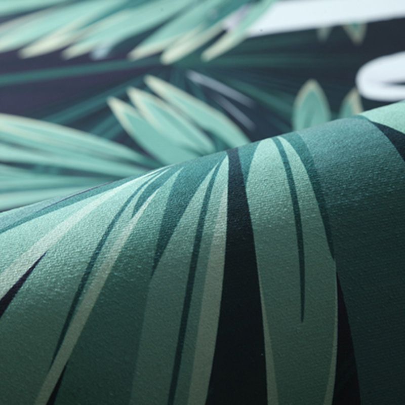 Green Modern Area Carpet Leaf Pattern Polyester Area Rug Stain Resistant Rug for Living Room