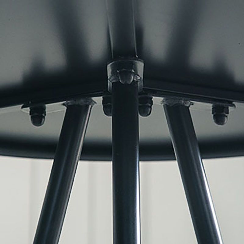 Round Indoor Industrial Bar Dining Table Iron Tripod Pedestal Bistro Table with Footrest