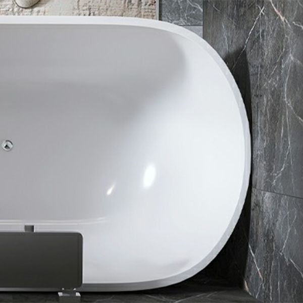 Acrylic Oval Soaking Bath White Freestanding Bath Tub for Bathroom
