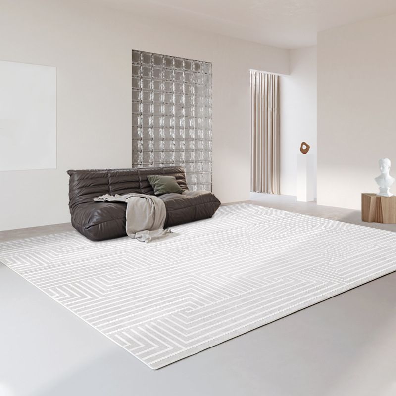 Modern Rug Light Grey Polyester Rug Stain Resistant Rug for Living Room
