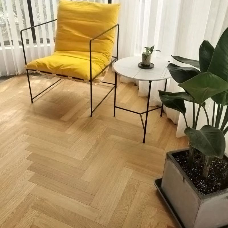 Contemporary Laminate Flooring Solid Wood Laminate Flooring with Light and Dark Color