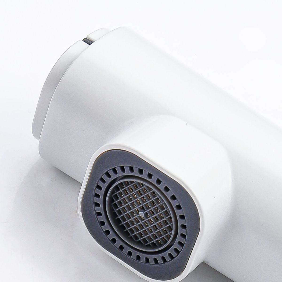 Single Handle Faucet Contemporary Vessel Sink Faucet for Bathroom