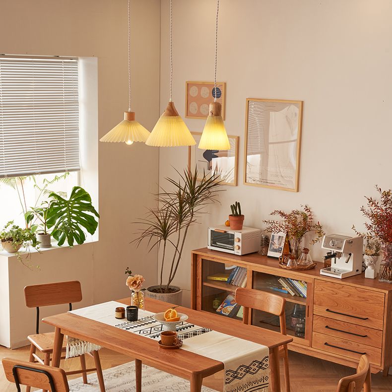 Pleated Fabric Shade Hanging Lamp Nordic Style Single Wood Pendant Lighting for Diner