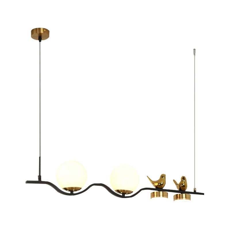 Linear / Branch Dining Room Island Lampe Cream Ball Verre 4 Heads Contemporary suspendu suspendu avec oiseau déco en noir-or