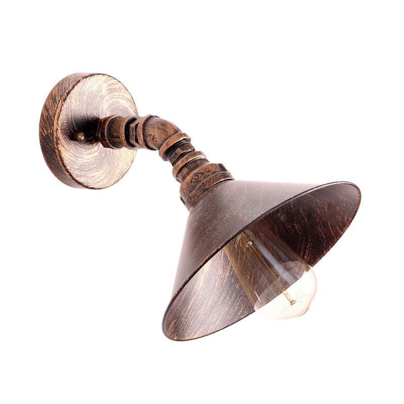 Un bulbo de luz de pared con tono de cono metal de la habitación industrial de la industrial accesorio de iluminación en negro/óxido