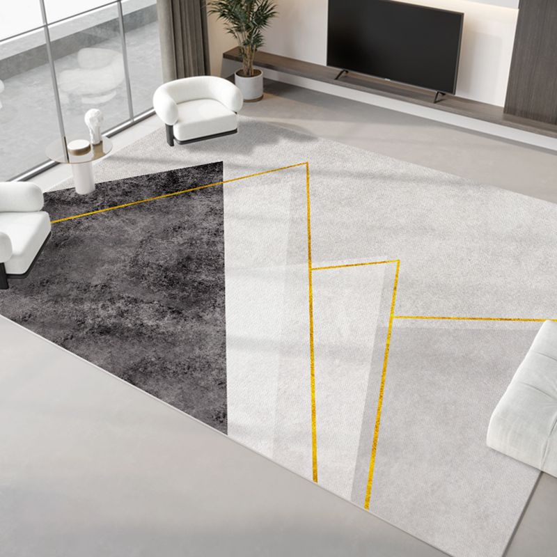 Light Gray Modern Rug Polyester Graphic Indoor Rug Non-Slip Backing Rug for Home Decor