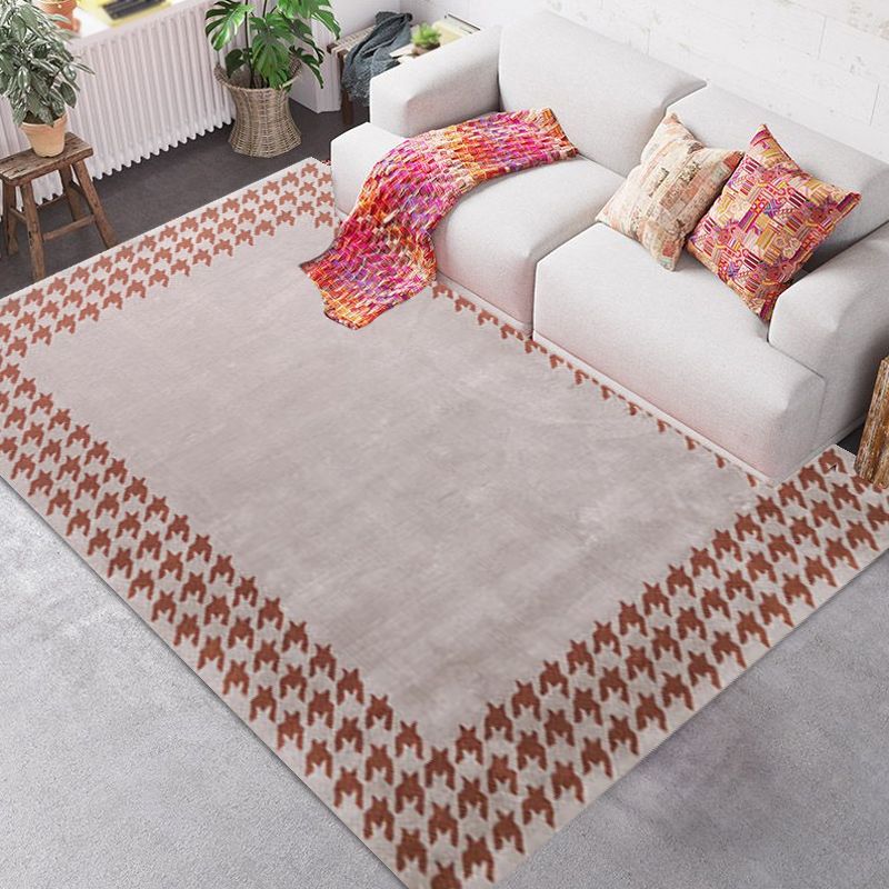 Stylish Houndstooth Pattern Rug Orange-Red Modern Rug Polyester Pet Friendly Washable Non-Slip Area Rug for Bedroom