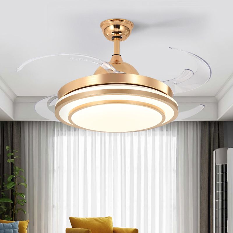 Kreisförmige Acryl -Halbblütenbeleuchtung Moderne 48 "Breites Schlafzimmer Hanging Deckenleuchte in Weiß/Gold, 4 Klingen