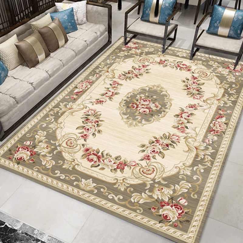 Red Modern Area Rug Traditional Pattern Polyester Area Carpet Anti-Slip Rug for Home Decor