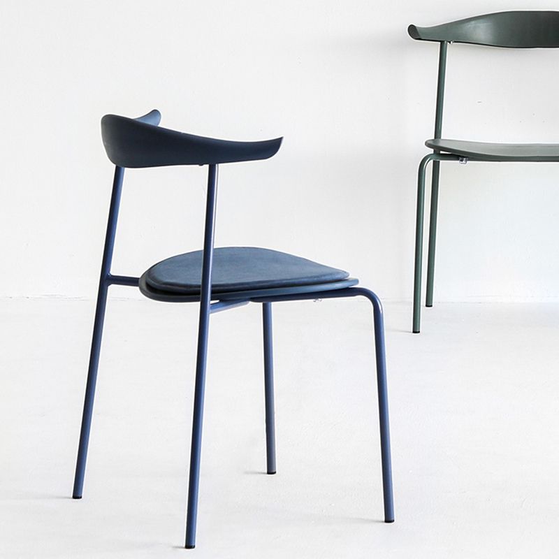 Chaises latérales de salle à manger industrielles à dossier ouvert, finition mate, sans bras