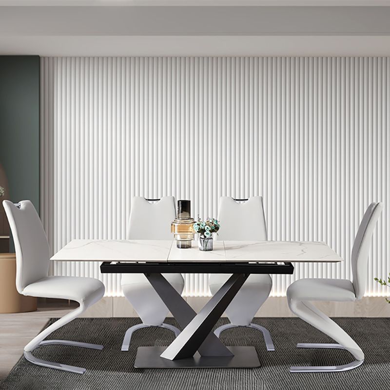 Silla de comedor de cuero PU moderna, sillas de comedor de metal sin brazos para uso en restaurantes