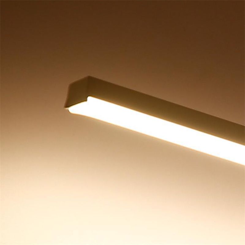 LED Linear Vanity Mirror Lights Modern Style Metal Vanity Sconce pour salle de bain