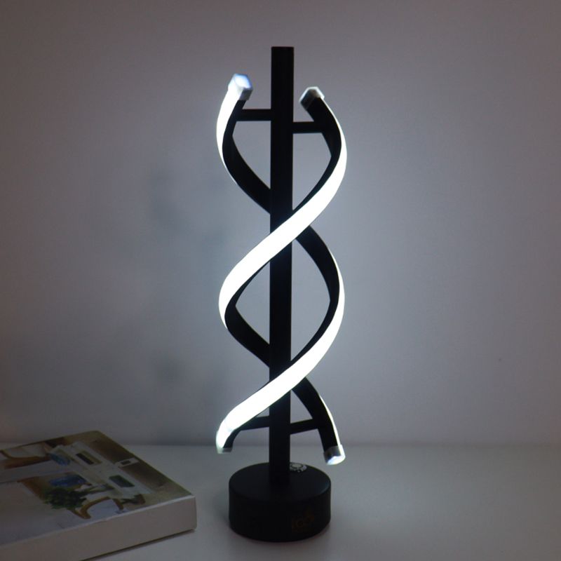 Semplicità Lampada da tavolo lineare ristorante metallico Luce notturna a LED in nero