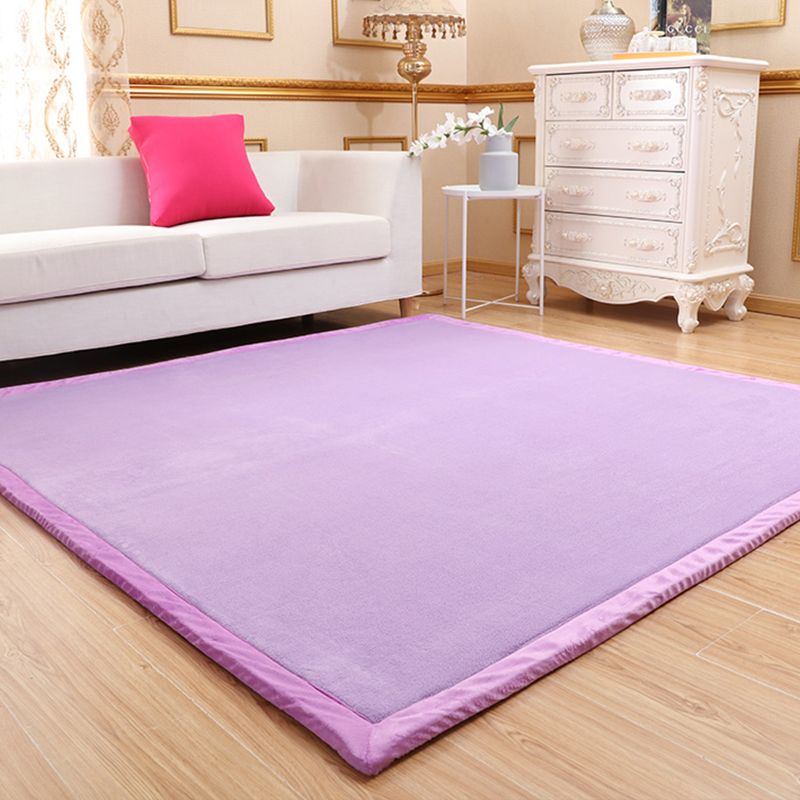 Pushiony minimalistischer Teppich Multi-Farb-Rugmaschinenmaschine waschbarer Tierfreundlicher Nicht-Schlupf-Teppich für Babykriechen