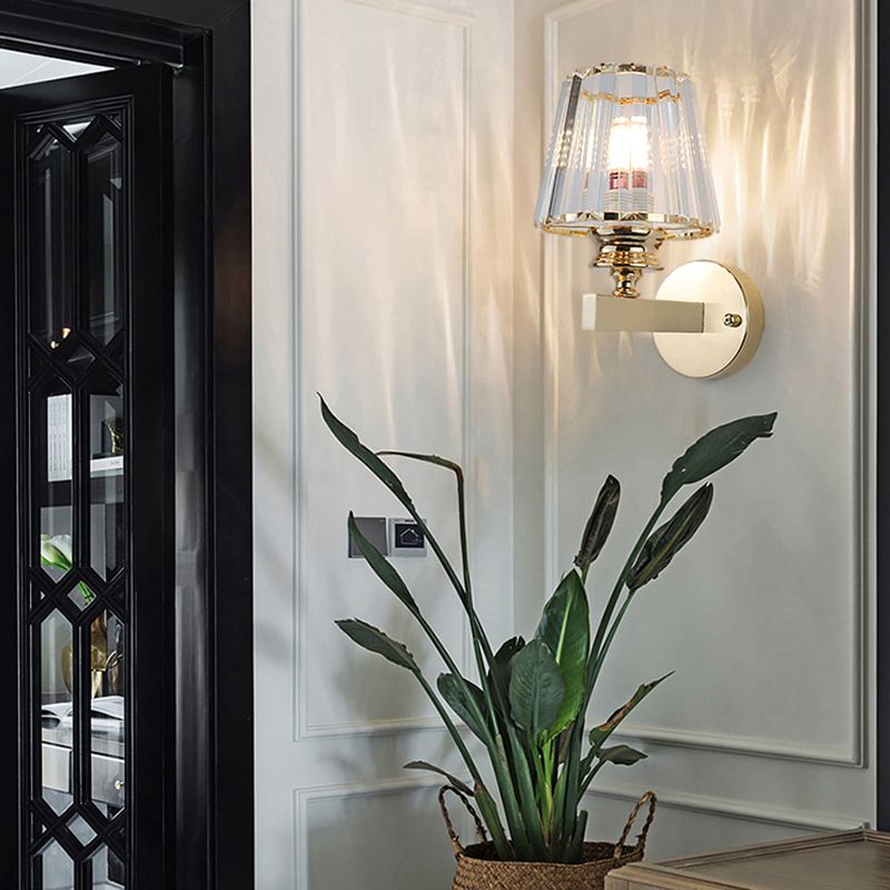 Modern Style Wall Light Geometric 1 Light Wall Sconce with Crystal for Living Room