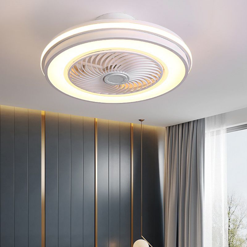 Abgerundete Deckenventilator Lampe Schlafzimmer Metall Nordic Style LED Semi-Flush Mount Light