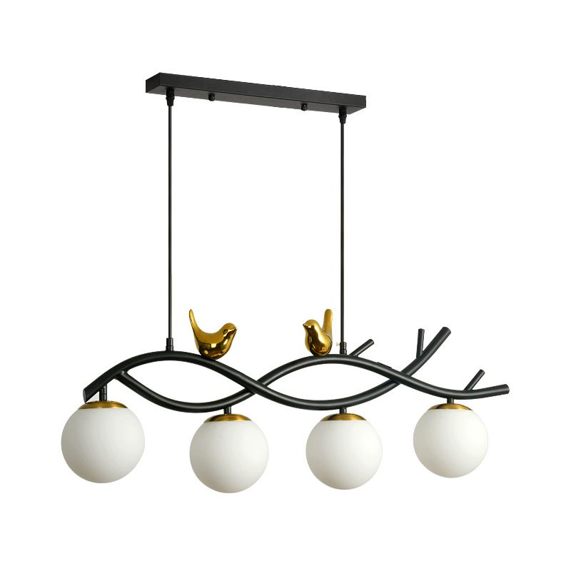Linear / Branch Dining Room Island Lampe Cream Ball Verre 4 Heads Contemporary suspendu suspendu avec oiseau déco en noir-or