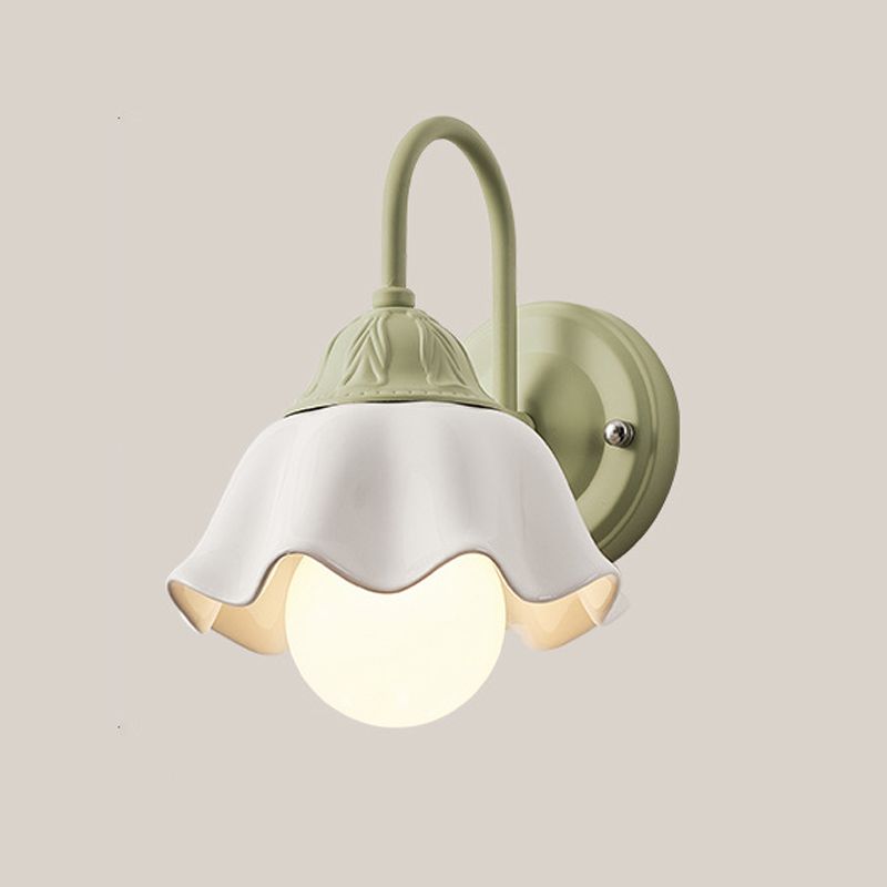 Modern Simple Green Vanity Light Flower Shape Vanity Lamp for Shower Room