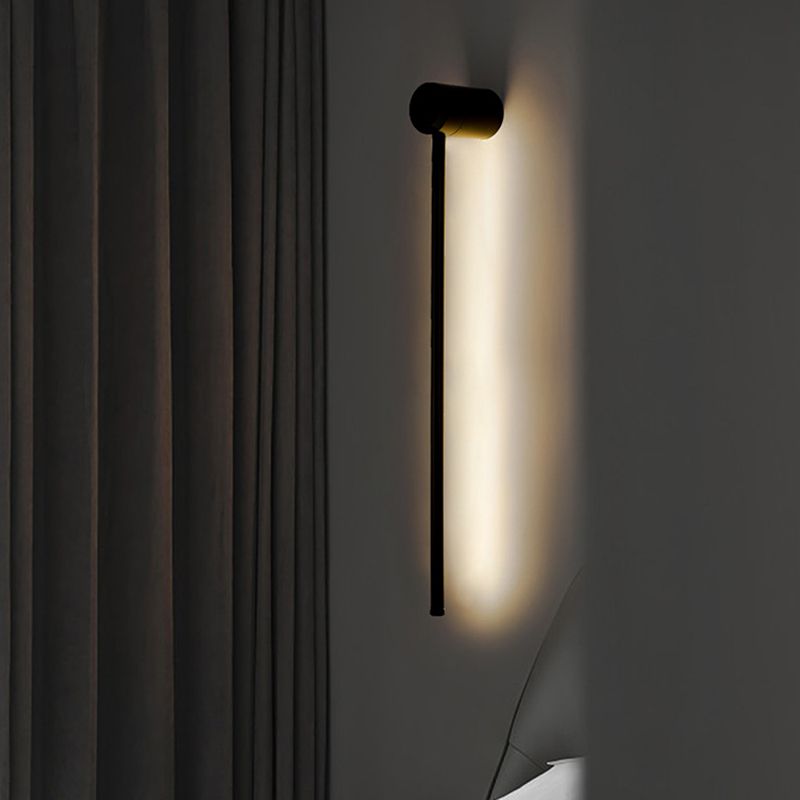 Modern Metal Wall Sconce Linear Shape Wall Lamp with Silicone Shade in Black