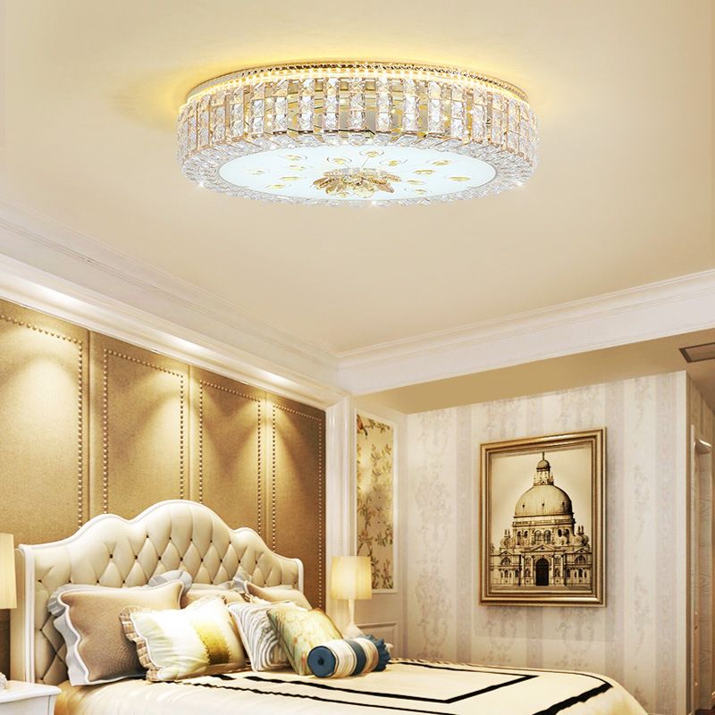 Modern Luxurious Crystal Flush Mount Ceiling Lamp Round Shape LED Flush Mount Lighting for Bedroom