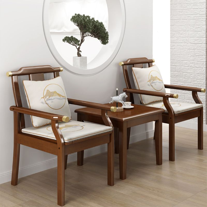 Sillón de comedor tradicional con brazo trasero de listones y patas de madera