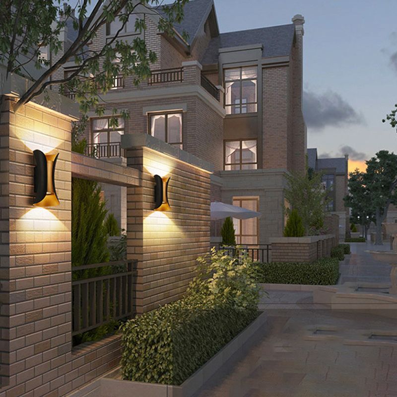 Modern Creative LED Wall Lamp Aluminium Geometric Wall Sconce with Glass Shade