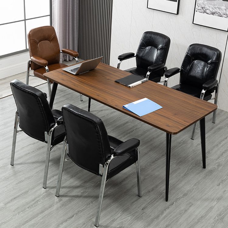 Sillas de comedor de cuero de estilo moderno Sillas laterales de comedor con brazo trasero sólido