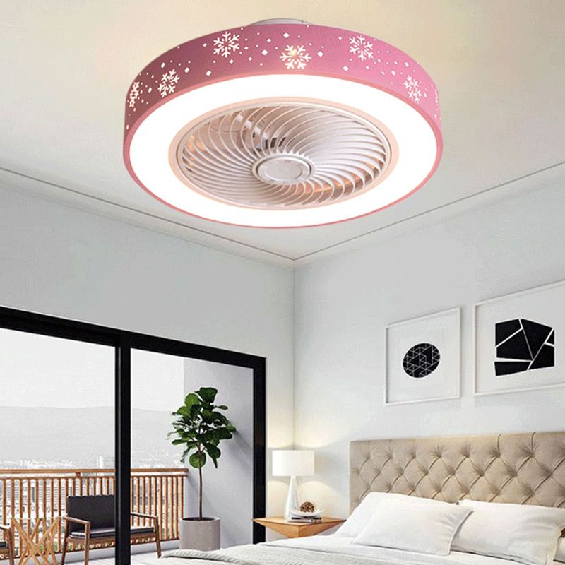 Nordic ausgehöhlte runde Lüfterlampe Metallic Schlafzimmer LED Semi Flush Deckenleuchte