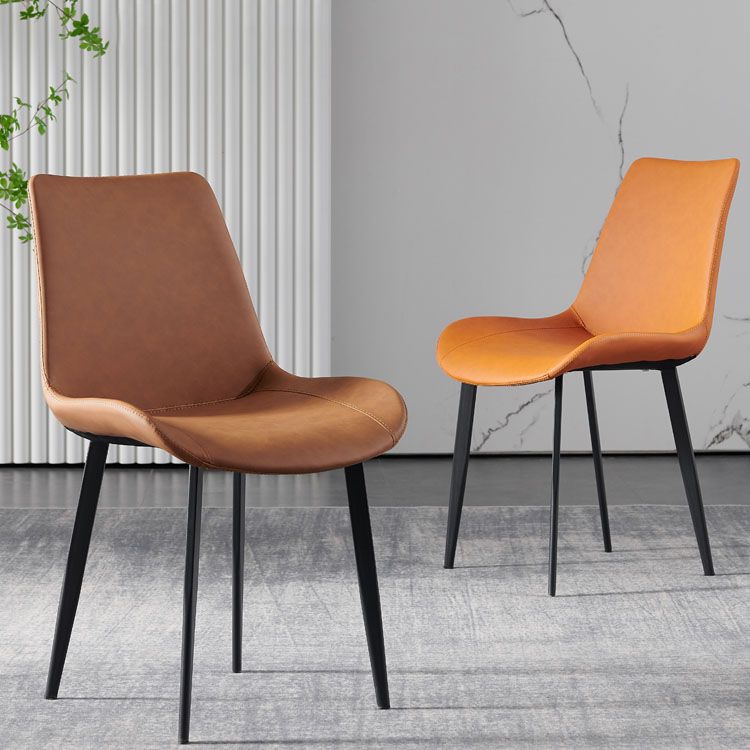 Sillas de comedor de cuero estilo moderno Sillas auxiliares sin brazos con respaldo macizo (juego de 2)