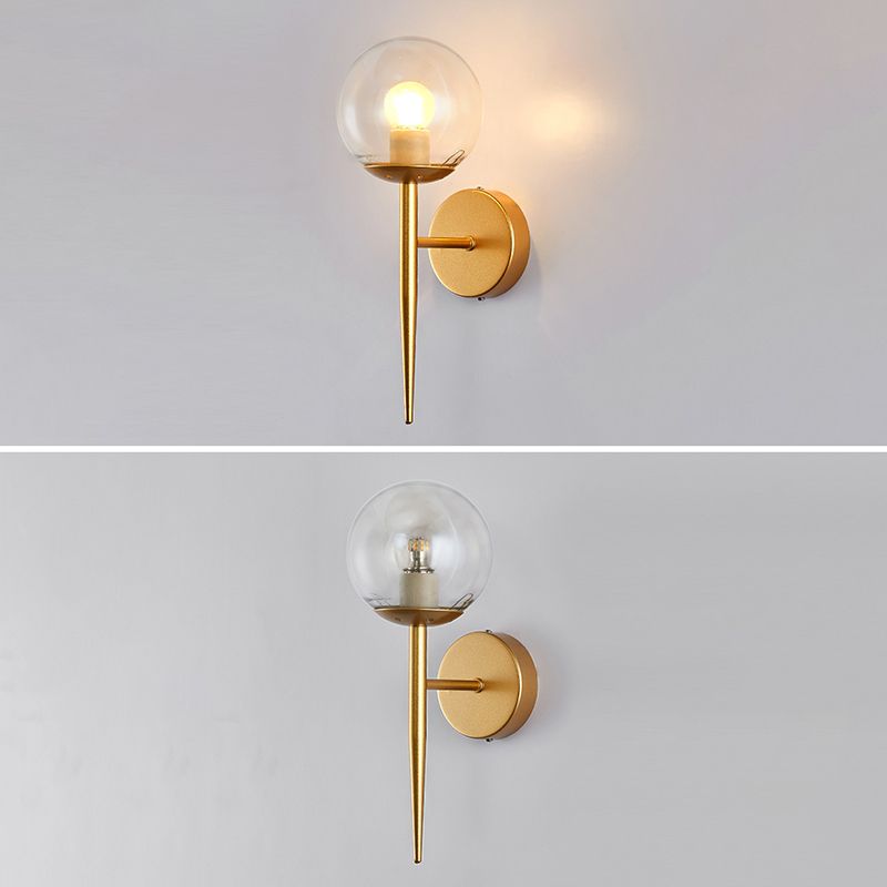 Lampada da parete in metallo in stile Nordic a 1 luce Orb Glass Glass Shade Simplicity Sconce Light per le scale Sallway