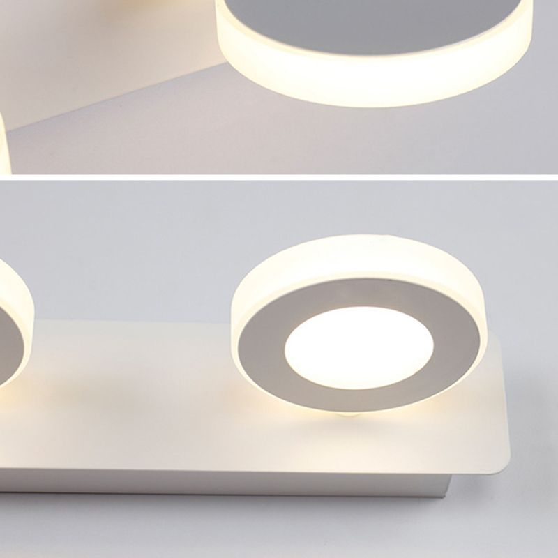 Multi-Lights Geometrische Schatten Wandleuchte moderne Metallspiegelwandbeleuchtung in Weiß