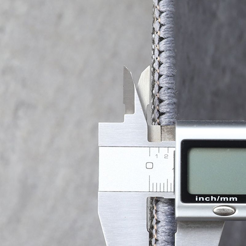 Black Modern Rug Polyester Graphic Area Rug Stain Resistant Rug for Home Decor