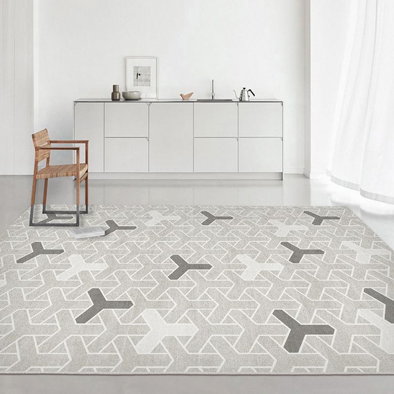 Simple Beige Indoor Rug Polyester Pattern Rug Tear Resistant Rug for Living Room