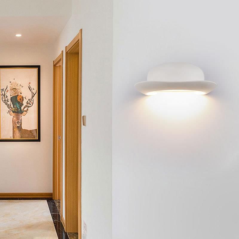 Hat Shape Wall Lamp Modern Style Metal 1 Light Wall Light in White/Black