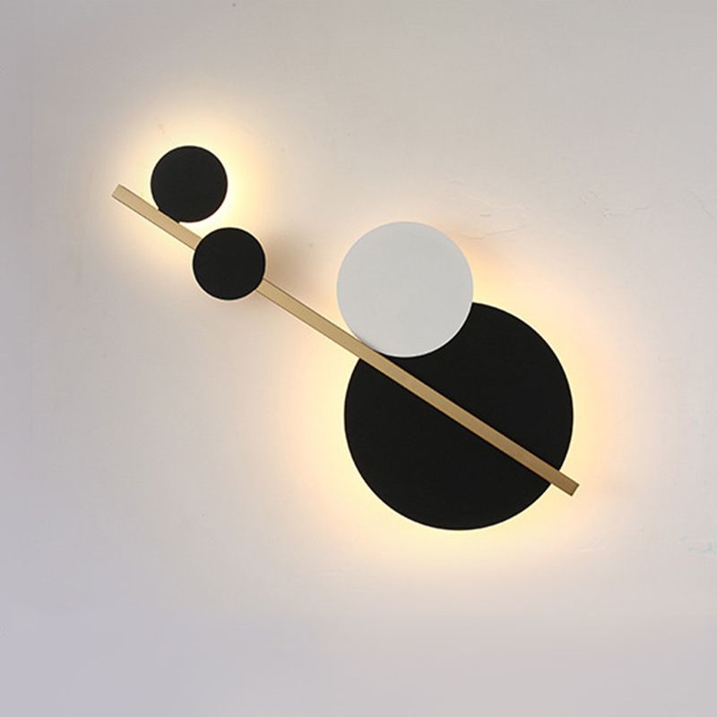 2-Lights Round Wall Sconce Modern Simple Style Metal Wall Lighting in White and Black