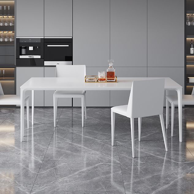 Table à manger standard de forme de rectangle simple blanc avec une base de 4 jambes avec une base de 4 jambes