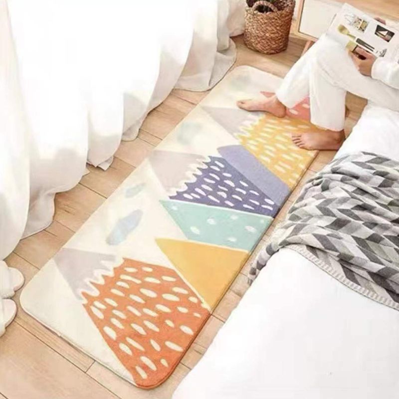 Orange Modern Rug Polyester Flower Rug Non-Slip Backing Area Rug for Home Decor